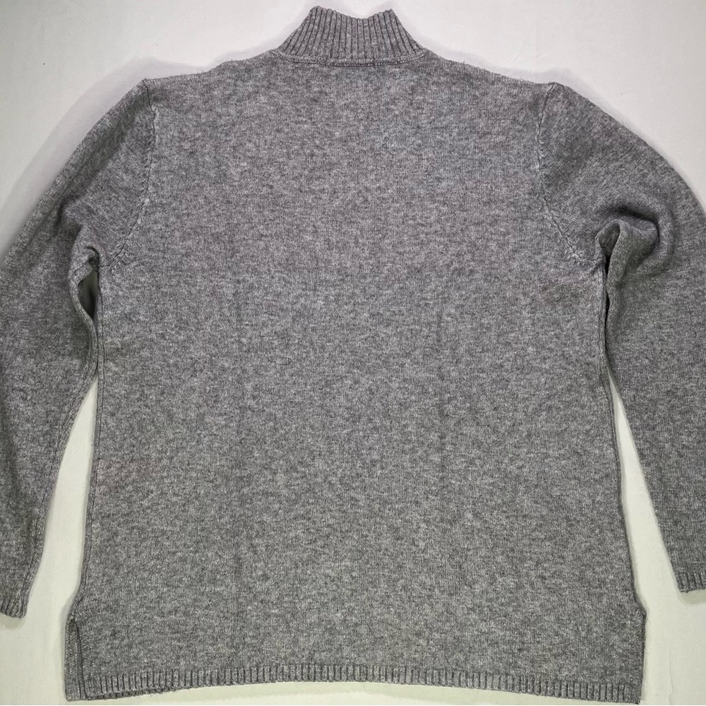 Burberry Women’s Classic Gray Mock Neck  Sweater - Medium - Picture 4 of 8